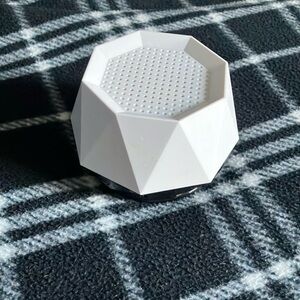 Light Up TRAXX Bluetooth Speaker